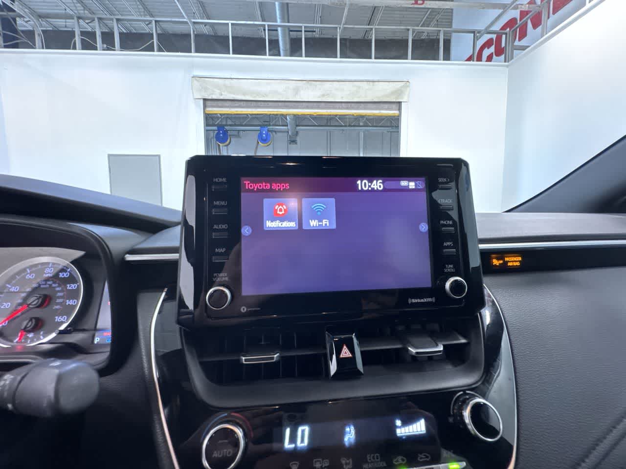 2022 Toyota Corolla SE photo 24