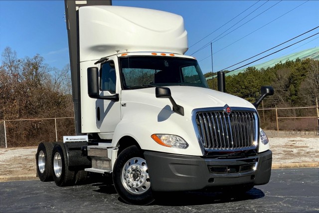 2020 International LT625 6x4 