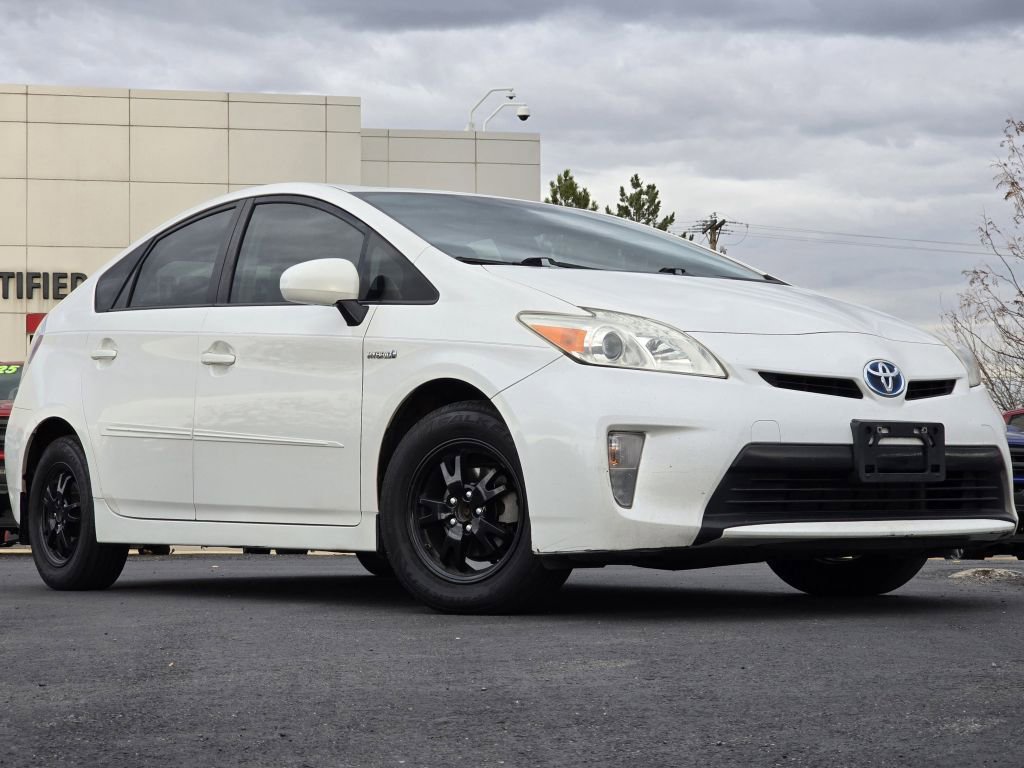 2012 Toyota Prius Four photo 2