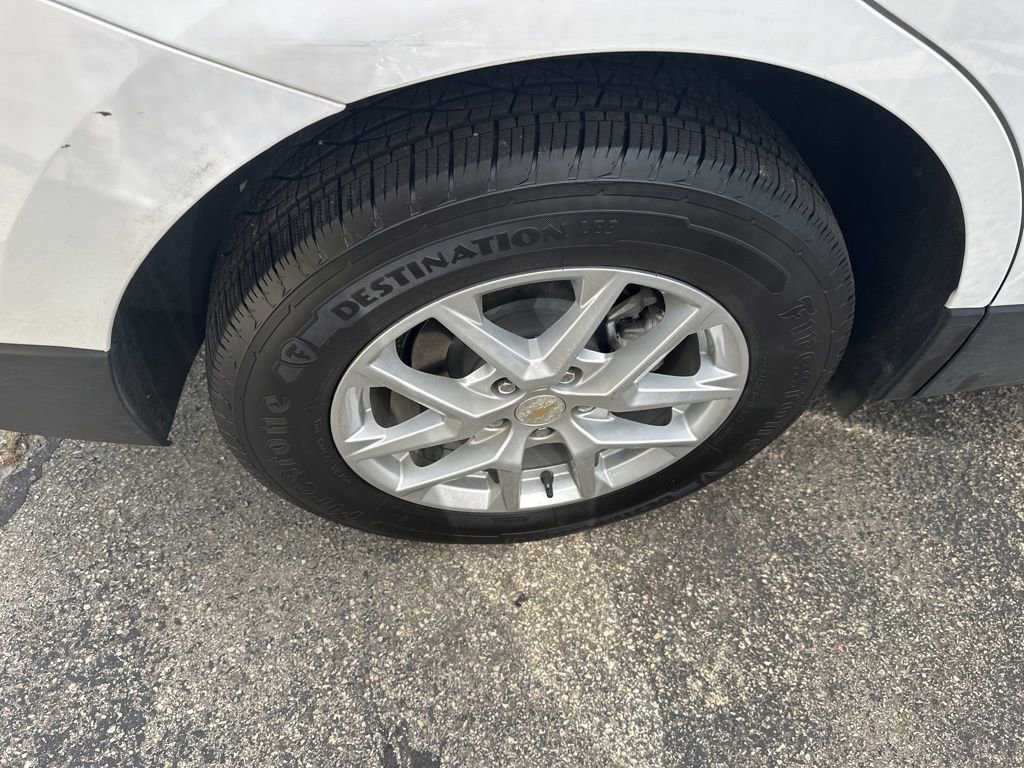 2023 Chevrolet Equinox LT photo 4