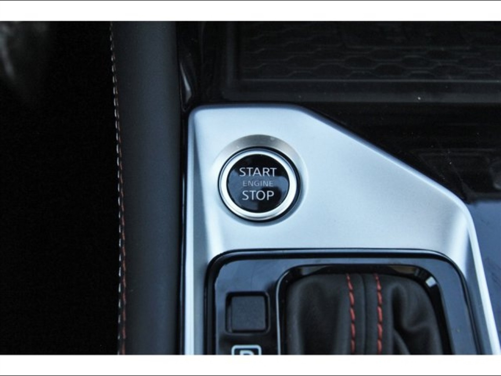 2025 Nissan Altima SR Silver at Davis Chevrolet