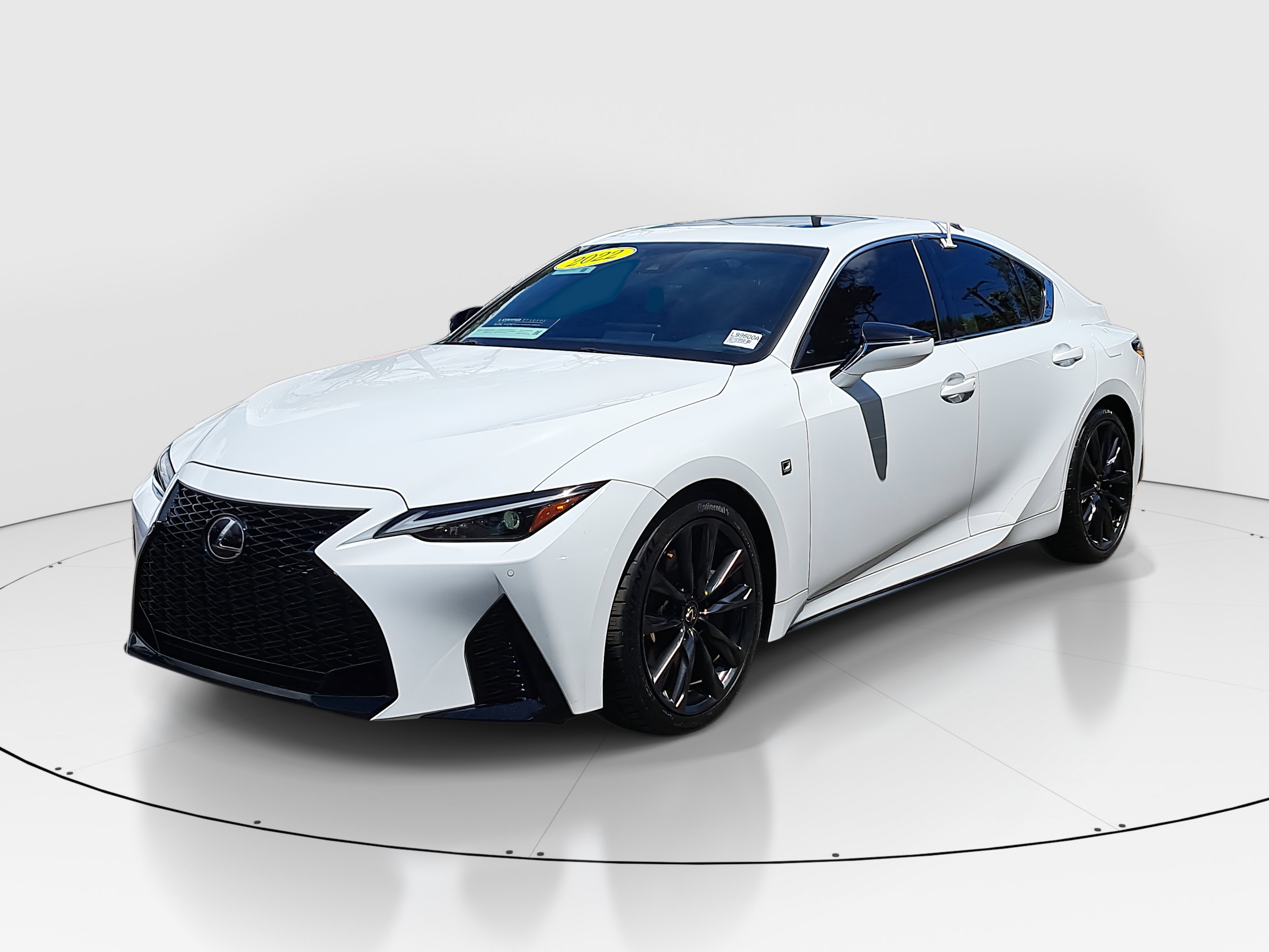 2022 Lexus IS 350 F SPORT photo 2