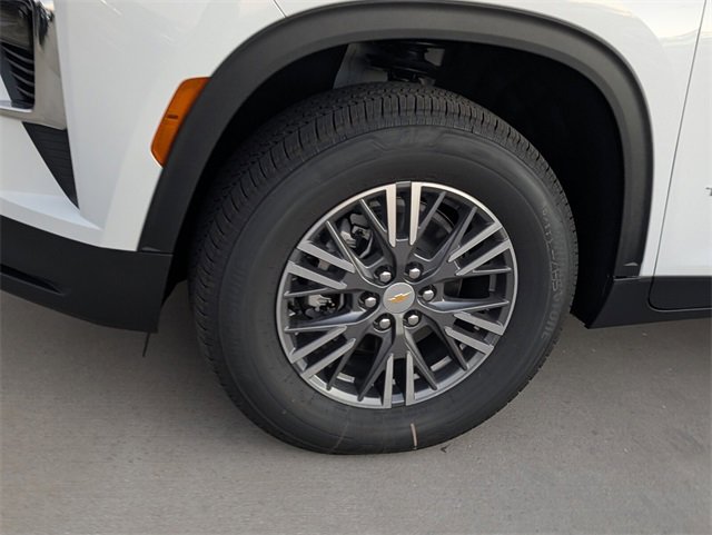 2026 Chevrolet Traverse photo 4