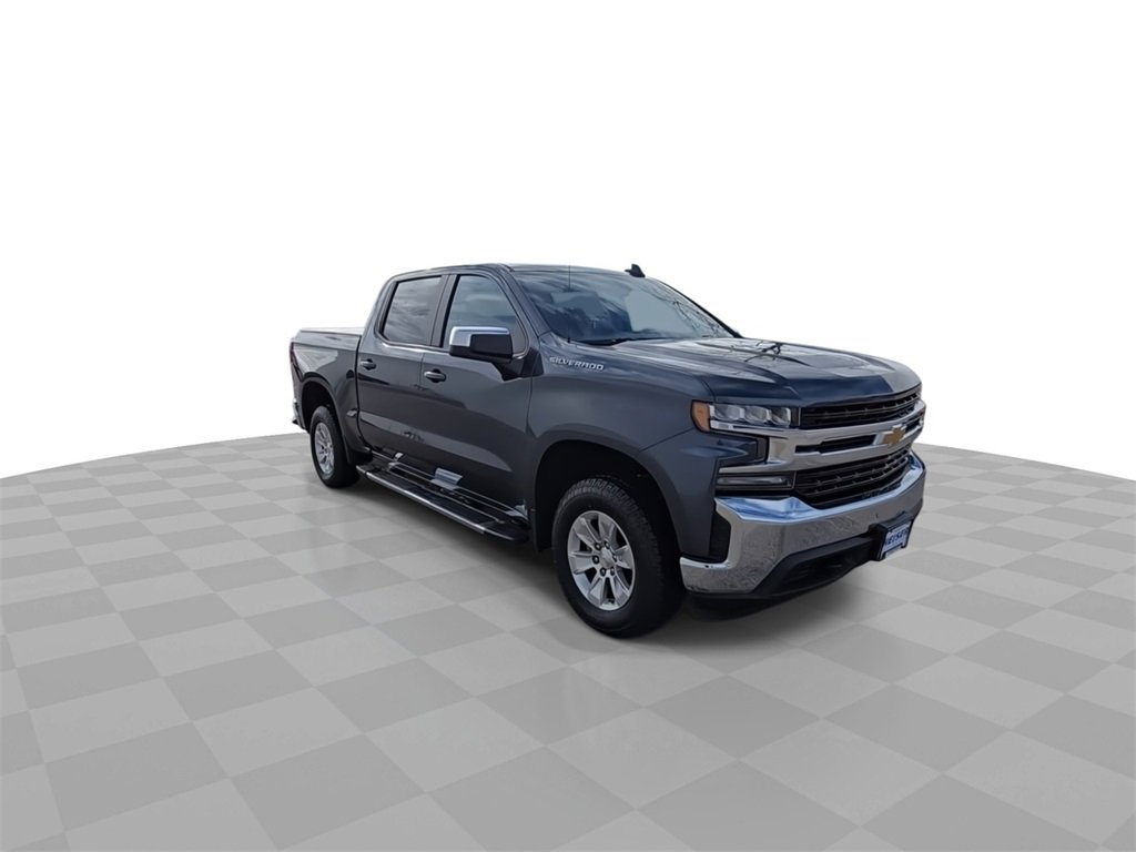 2021 Chevrolet Silverado 1500 LT photo 2