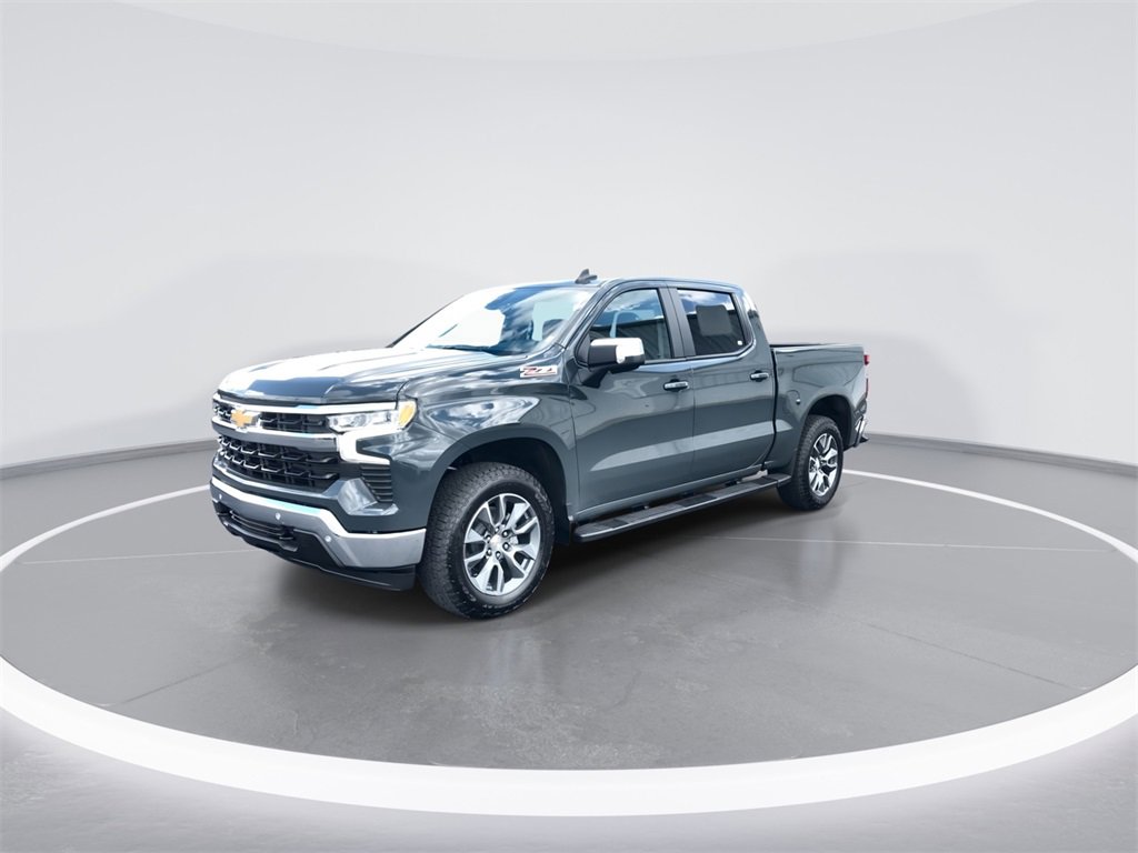 2026 Chevrolet Silverado 1500 LT photo 4