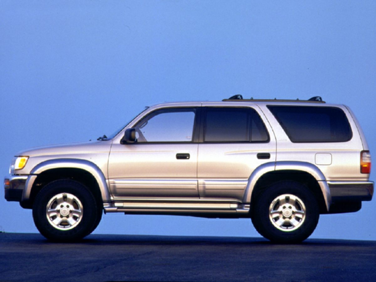 1999 Toyota 4Runner SR5's photo