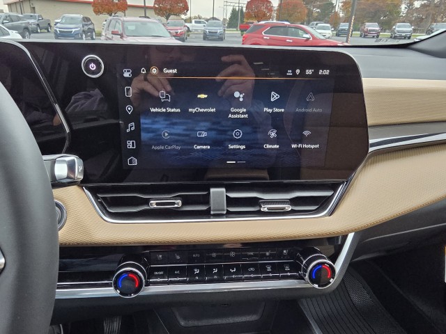 2026 Chevrolet Equinox ACTIV photo 3