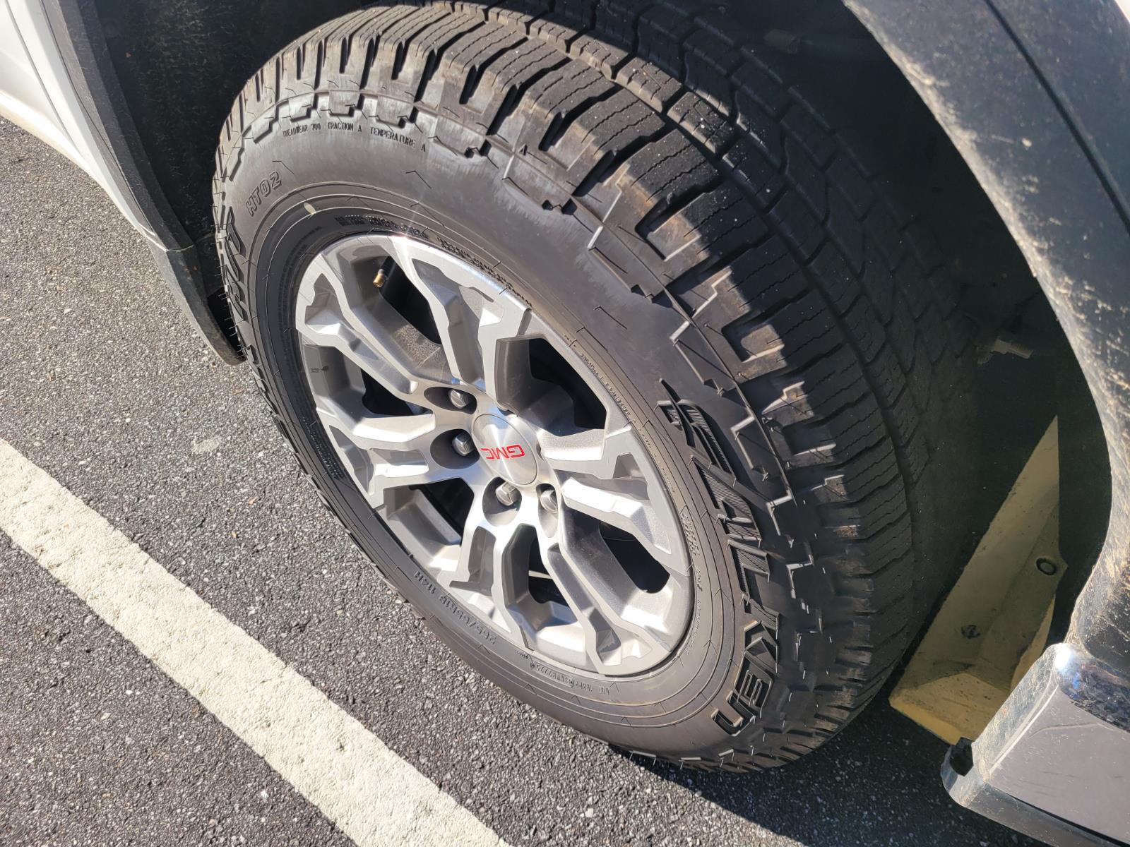 2024 Gmc Sierra 1500 SLT photo 4