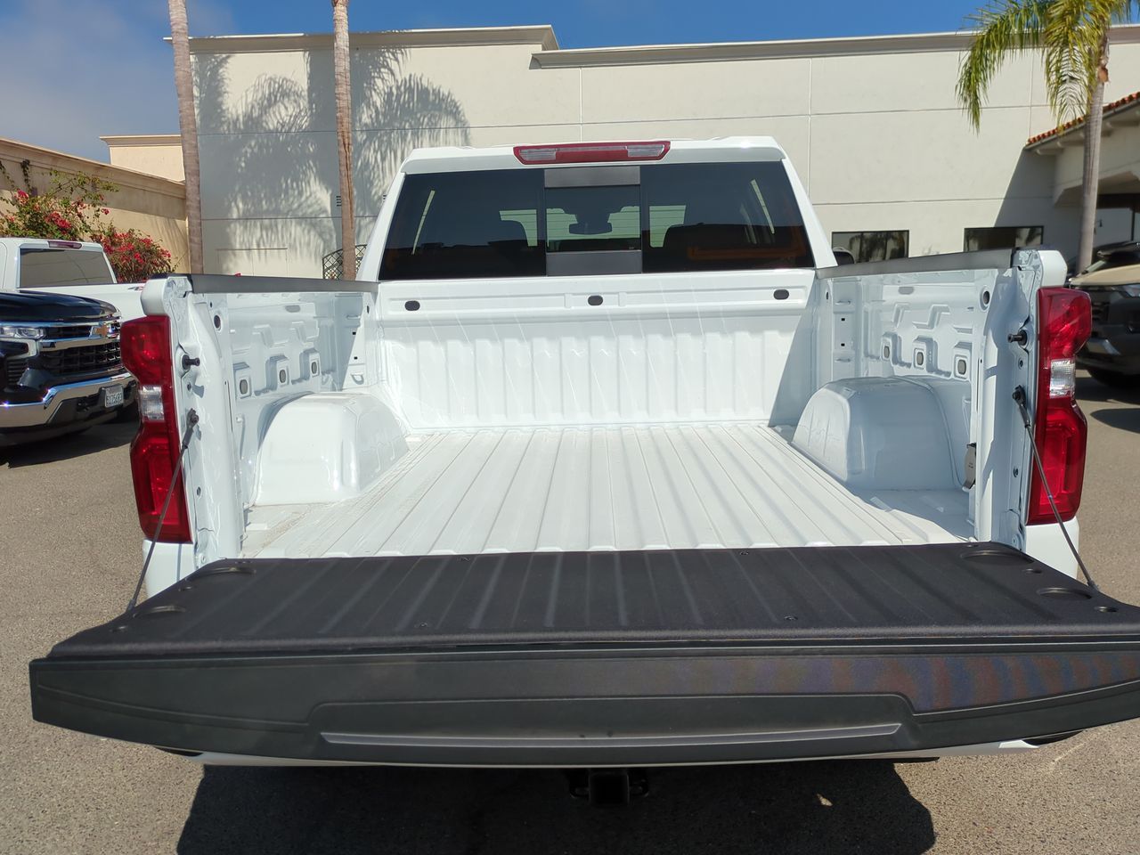 2025 Chevrolet Silverado 1500 RST photo 23