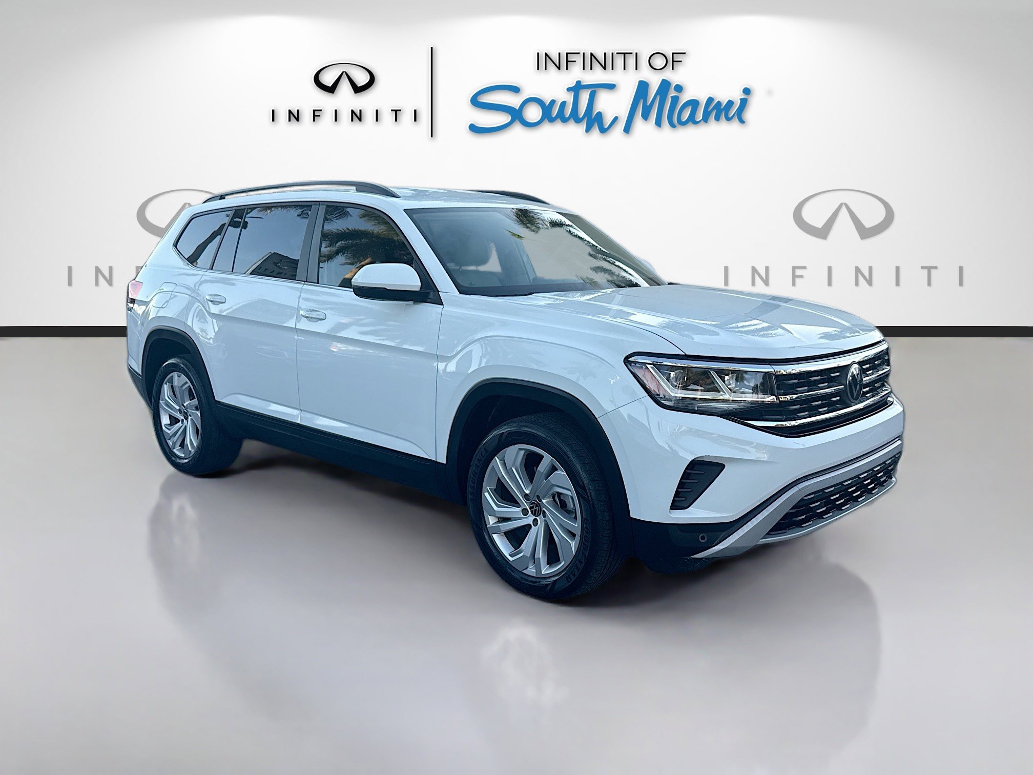 2023 Volkswagen Atlas SE w/Tech's photo