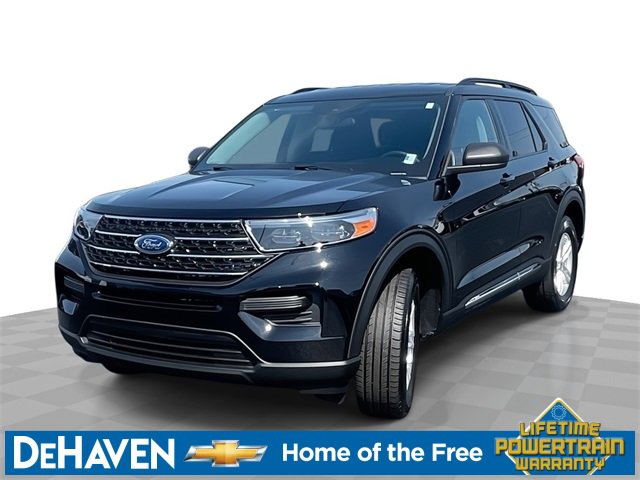 2023 Ford Explorer XLT's photo