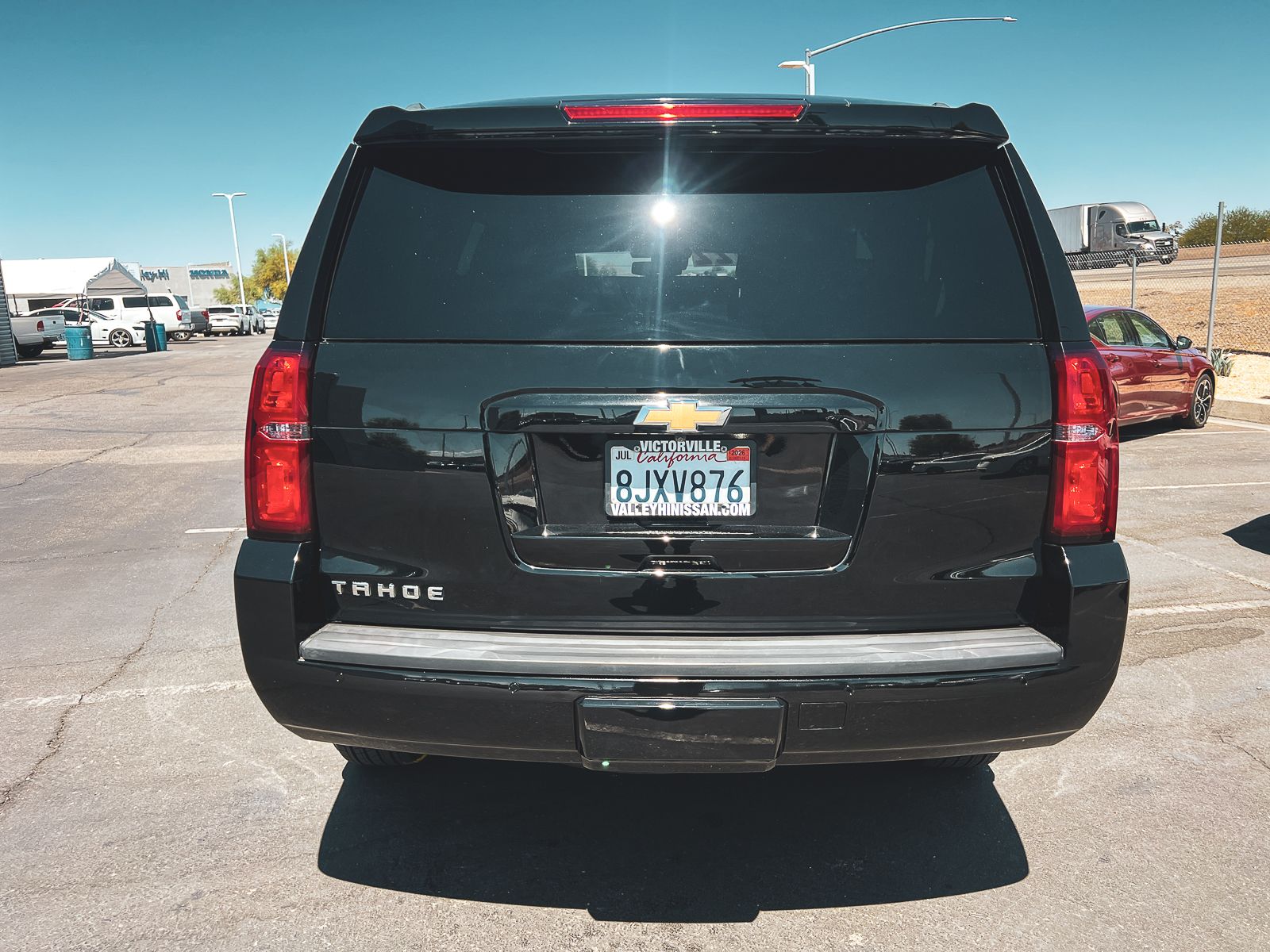 2016 Chevrolet Tahoe LT photo 3