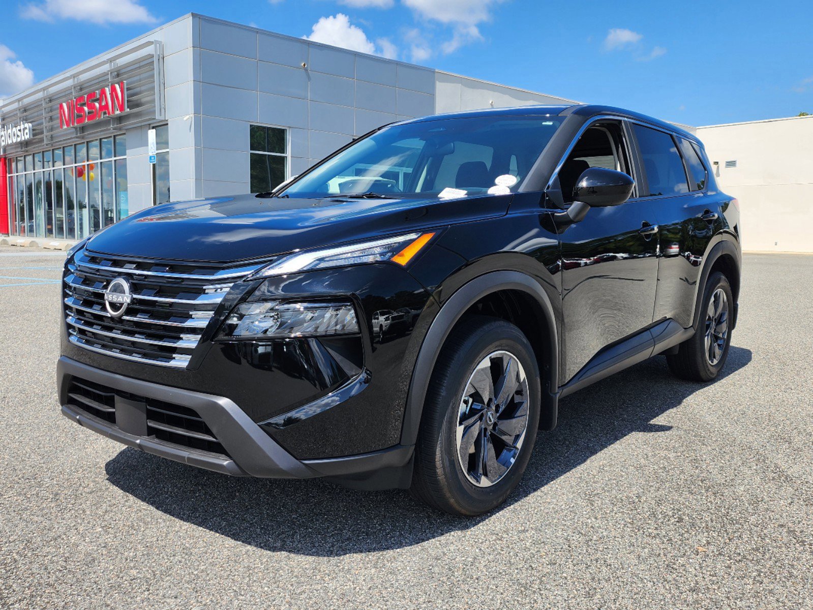 2026 Nissan Rogue SV photo 8