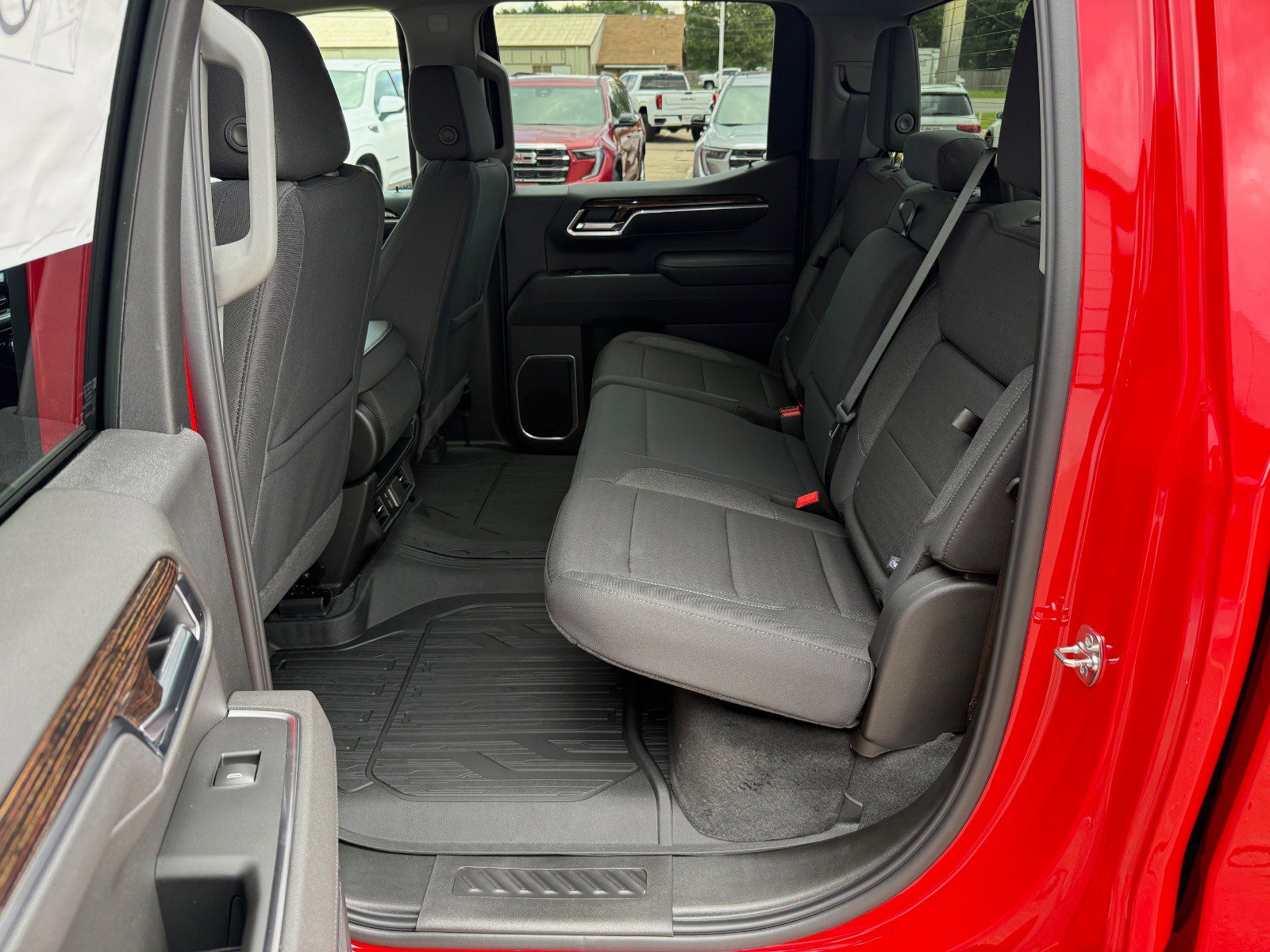 2026 Gmc Sierra 1500 Elevation photo 13