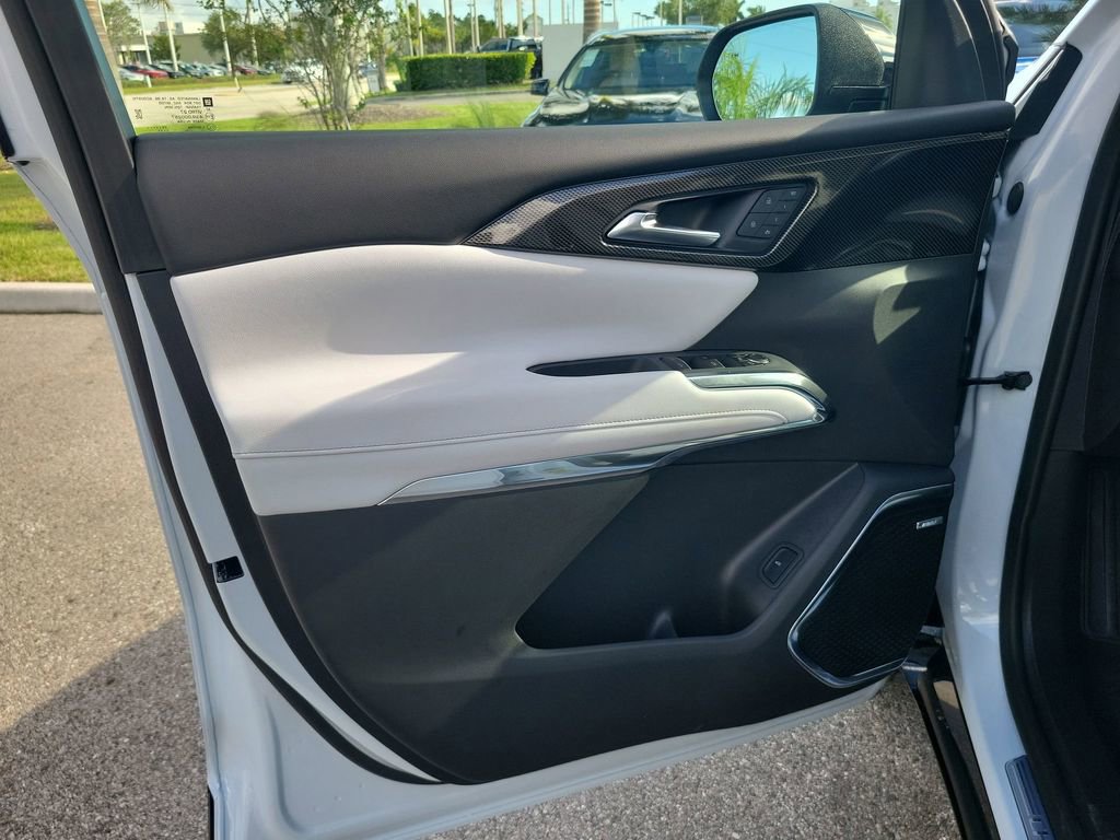 2026 Chevrolet Traverse High Country photo 38