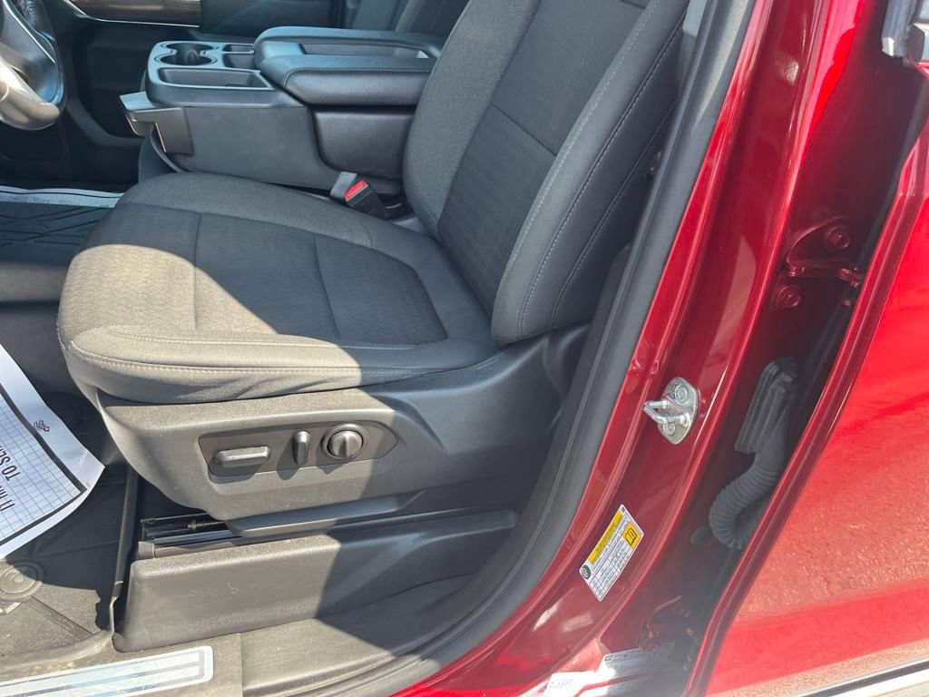2021 Chevrolet Silverado 1500 LT photo 21