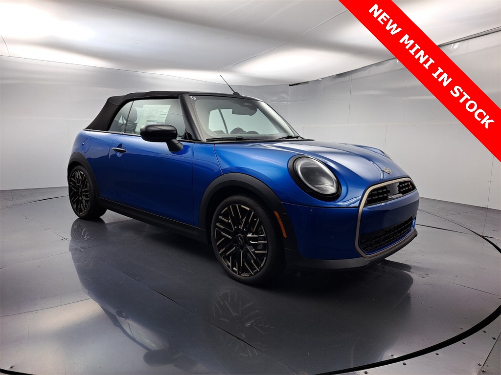 2026 MINI Convertible S's photo
