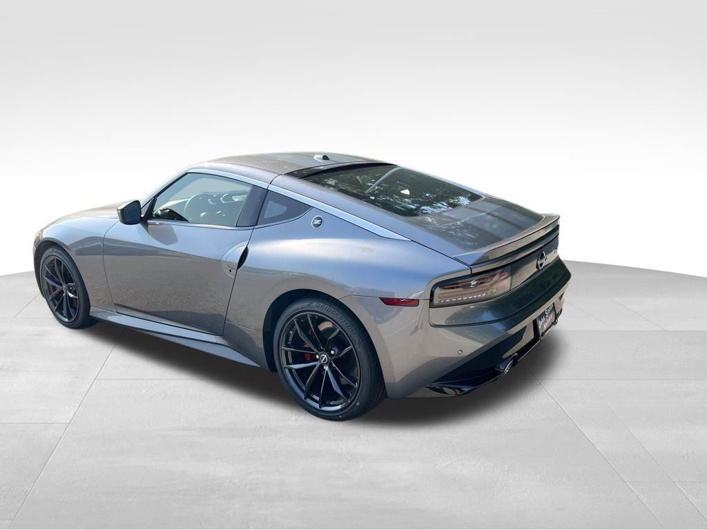 2025 Nissan Z Performance photo 3