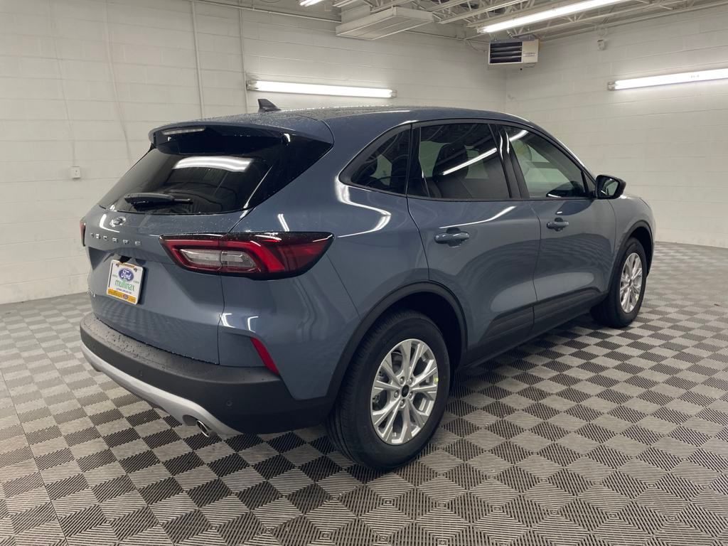 2025 Ford Escape Active photo 3
