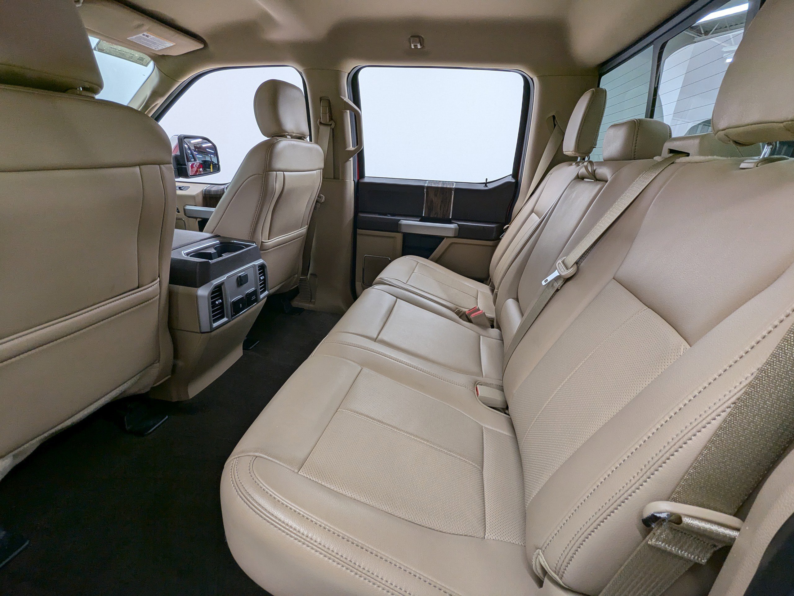 2020 Ford F-150 Lariat photo 12