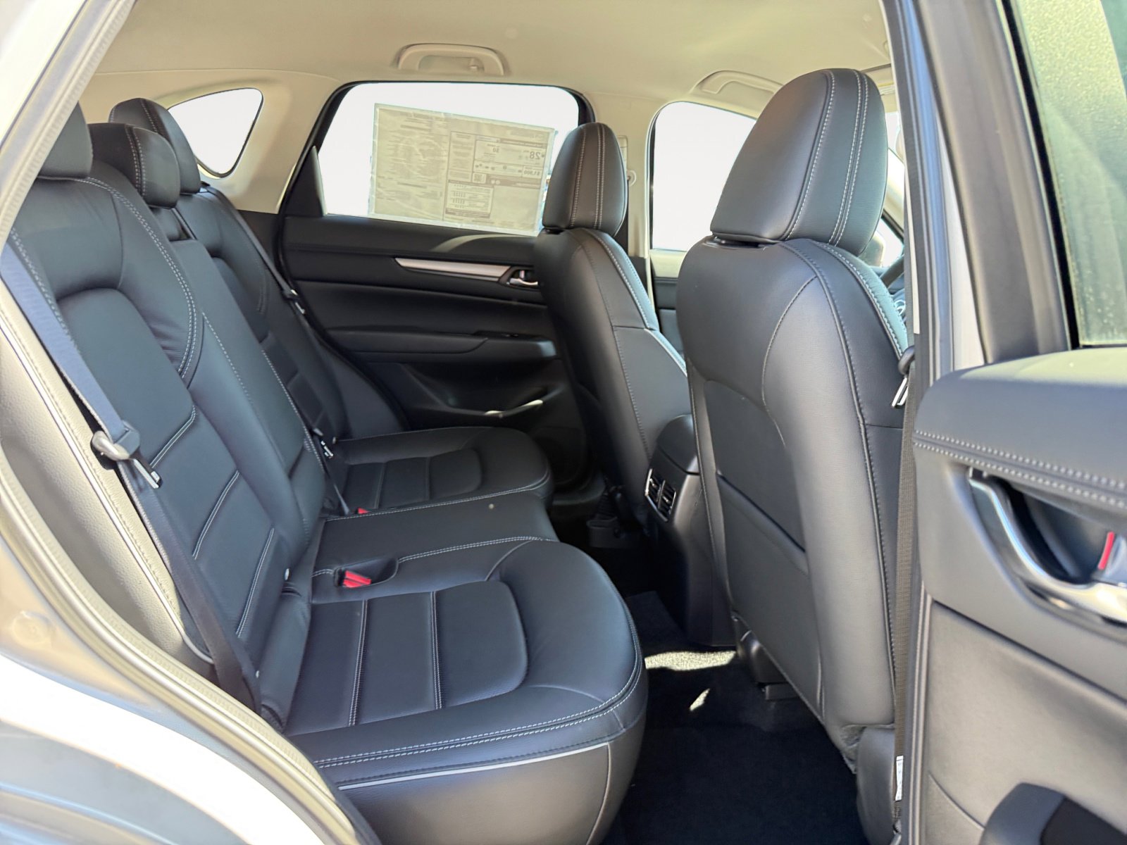 2025 Mazda CX-5 2.5 S Preferred photo 18