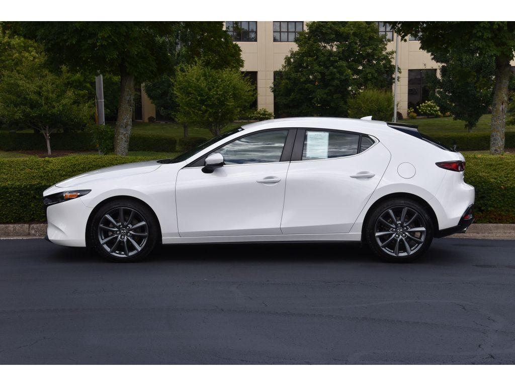 2020 Mazda Mazda3 Hatchback Preferred photo 7