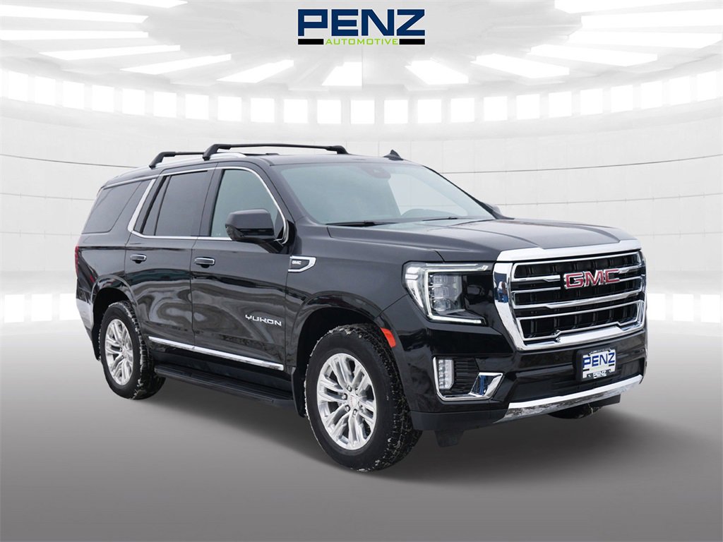 2023 GMC Yukon SLT's photo