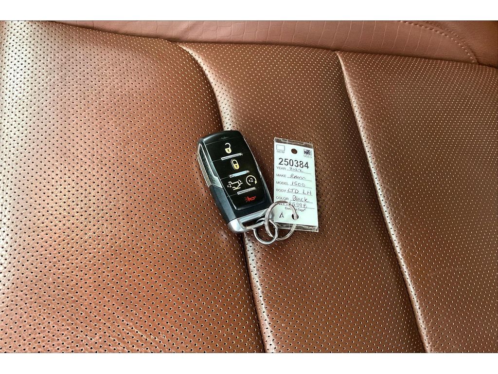 2022 Ram 1500 Limited Longhorn photo 10