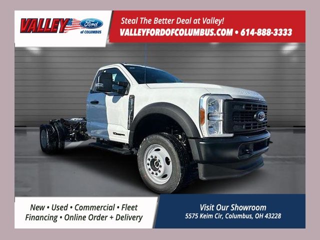 2025 Ford F-550 Super Duty Chassis Cab XL's photo