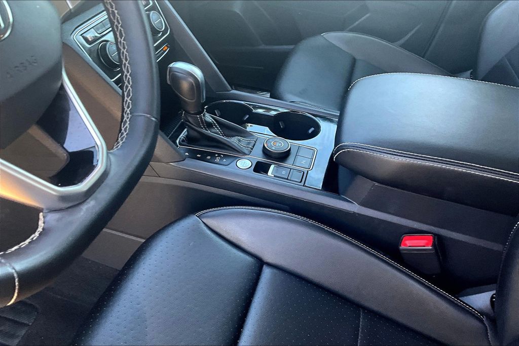 2022 Volkswagen Atlas V6 SE Technology photo 16