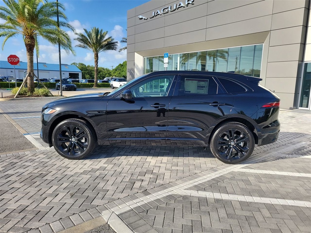 2026 Jaguar F-PACE P250 R-Dynamic S photo 2