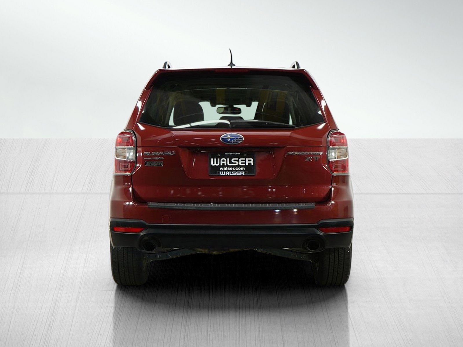 2015 Subaru Forester 2.0XT Touring photo 4