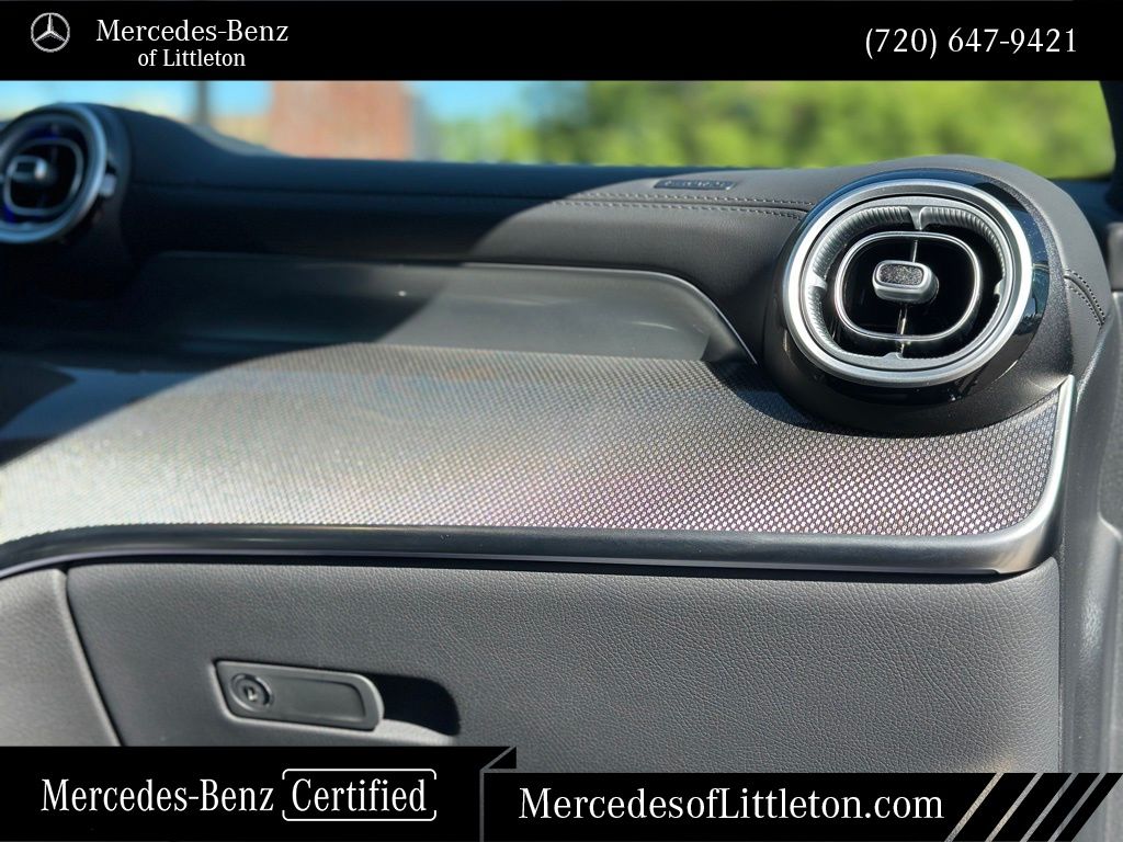 2025 Mercedes Benz GLC 350e 4MATIC photo 24