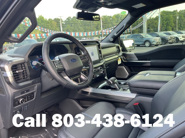 2025 Ford F-150 Platinum photo 6