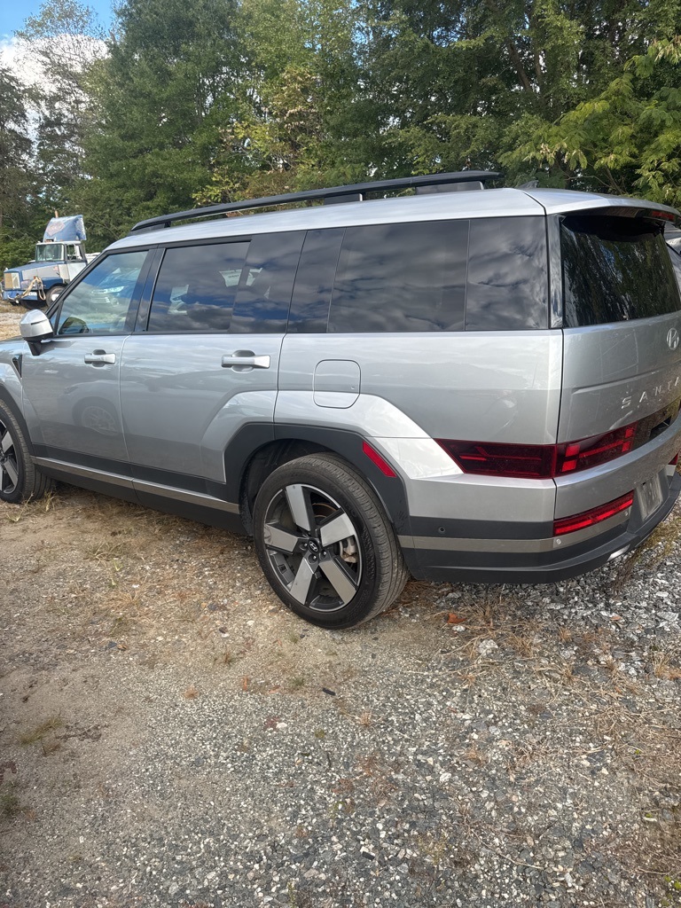 2024 Hyundai Santa Fe Limited photo 4