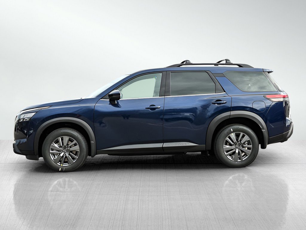 2025 Nissan Pathfinder SV photo 3