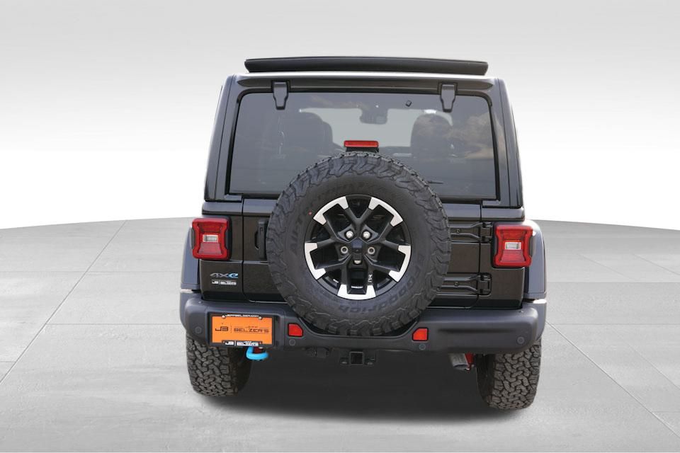 2024 Jeep Wrangler Rubicon 4xe photo 6