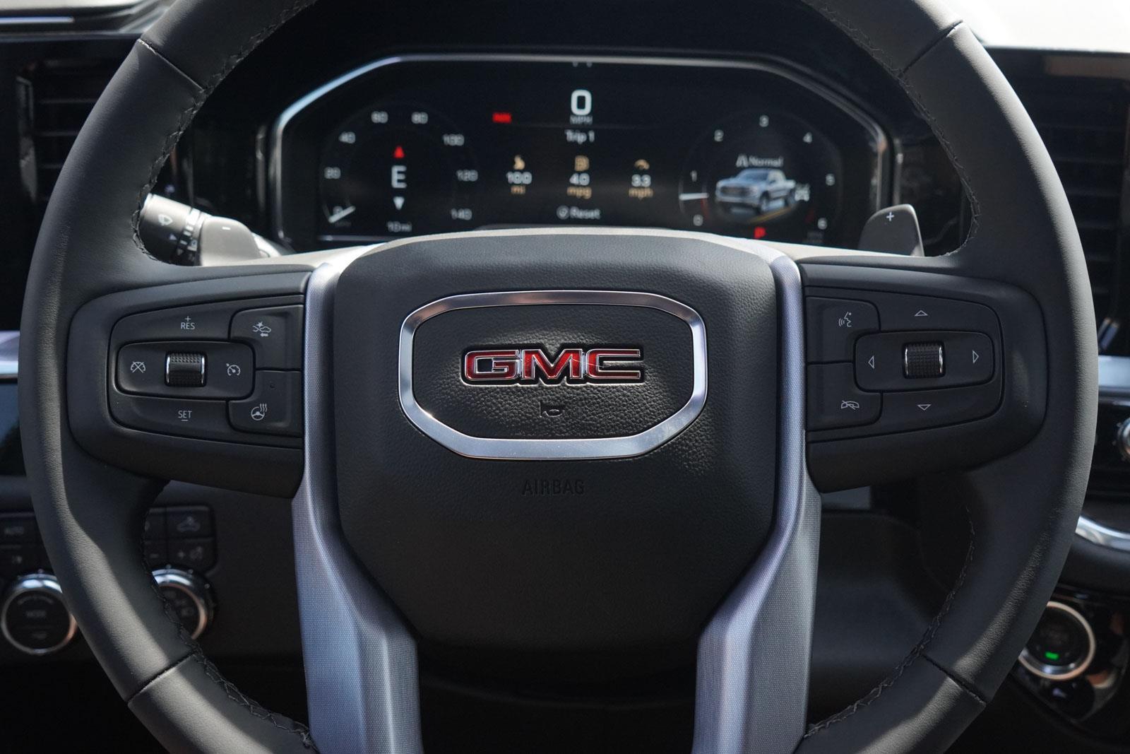2025 Gmc Sierra 1500 SLT photo 14