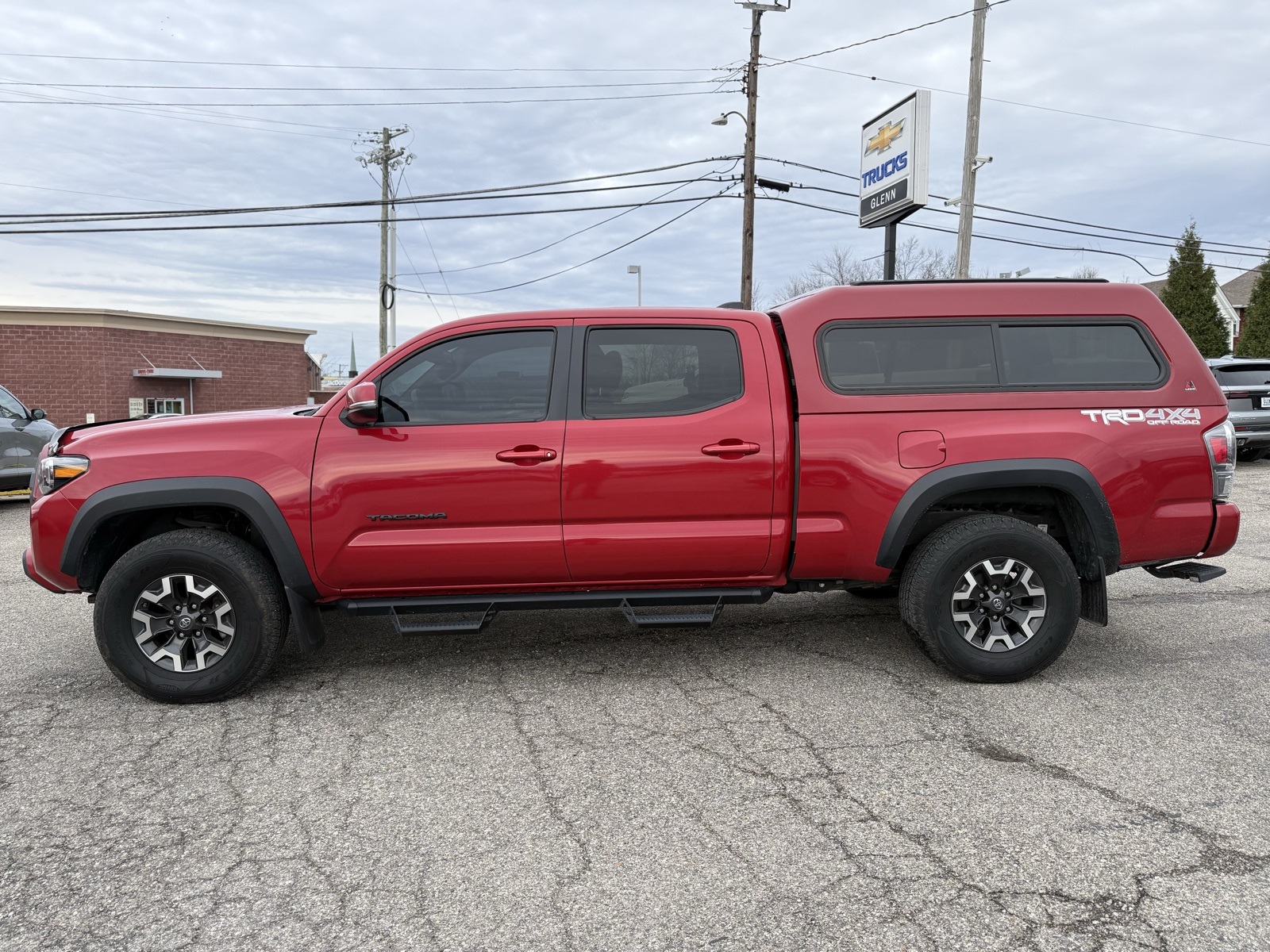 2020 Toyota Tacoma TRD Off-Road photo 4