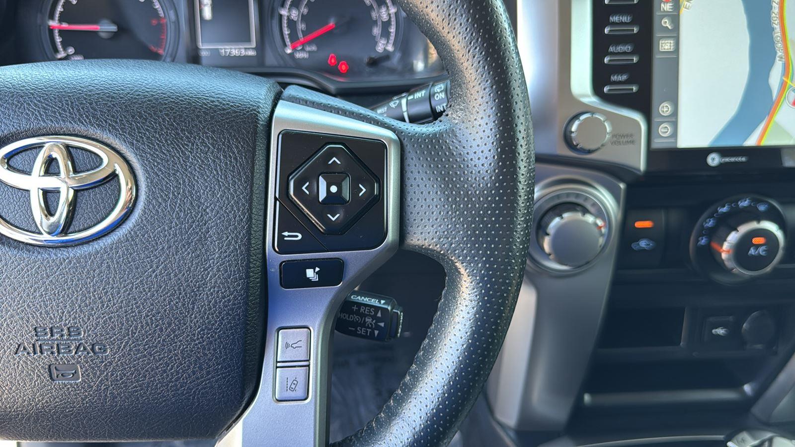 2023 Toyota 4Runner SR5 Premium photo 17
