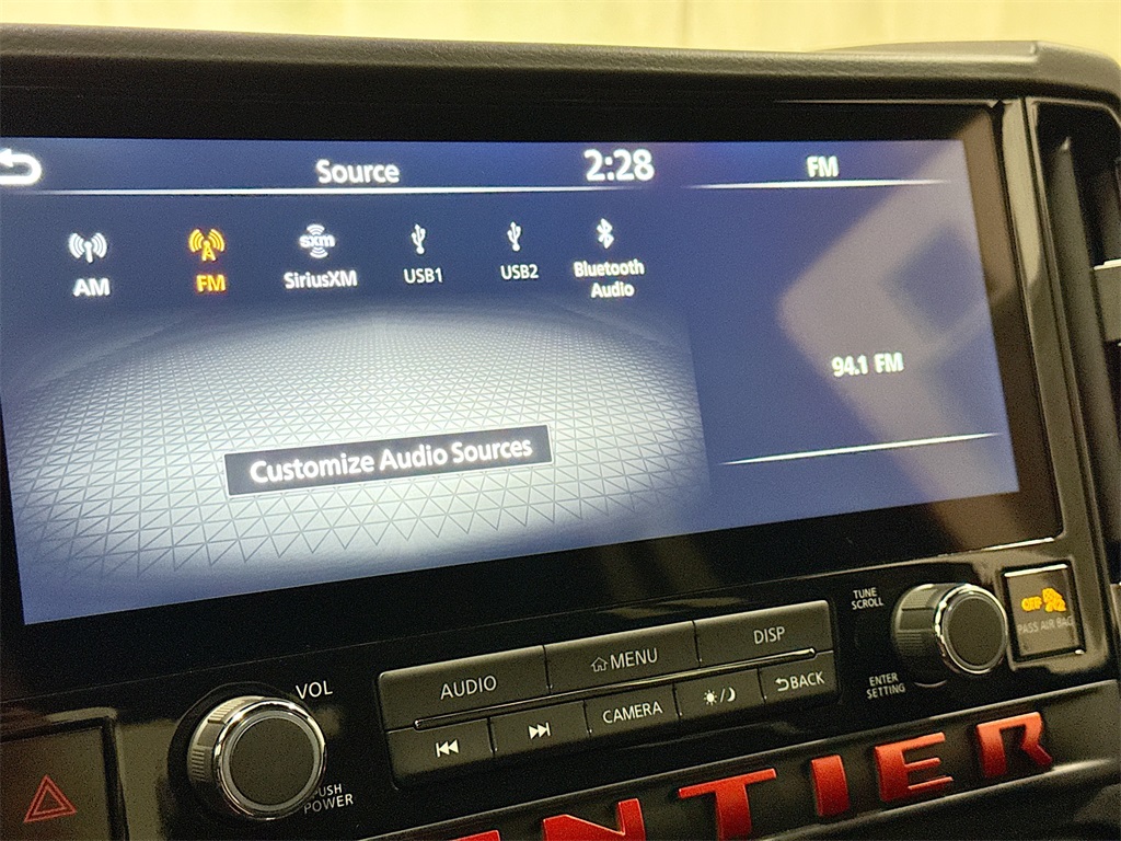 2025 Nissan Frontier PRO-4X photo 20