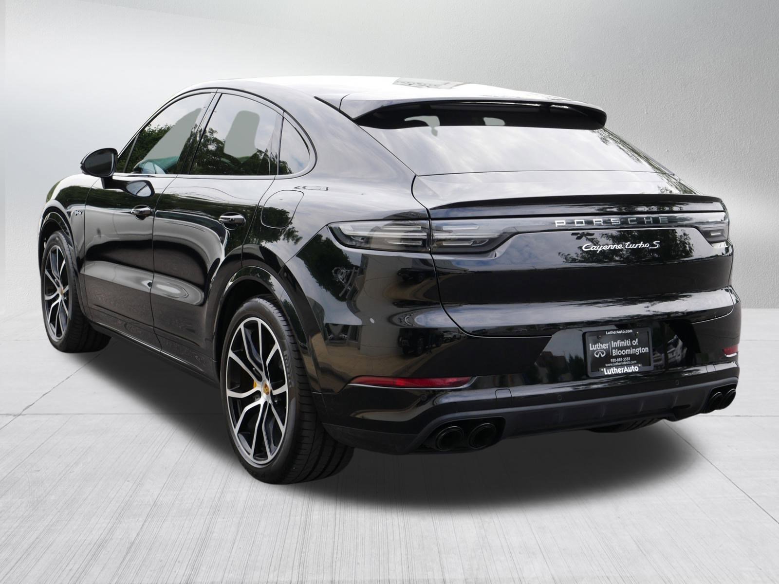 2020 Porsche Cayenne Turbo S E-Hybrid Coupe photo 5