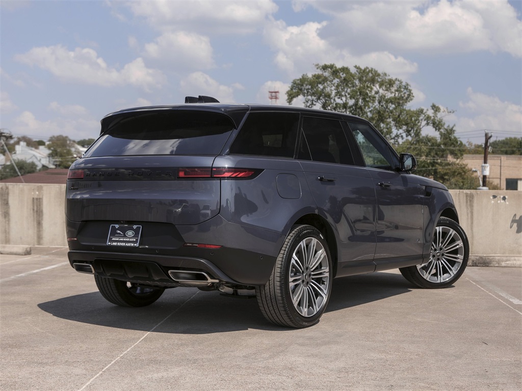 2025 Land Rover Range Rover Sport SE photo 6