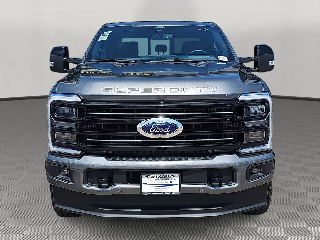 2026 Ford F-350 photo 8