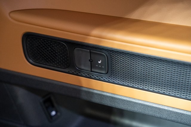 2025 Volkswagen ID. Buzz Pro S photo 27