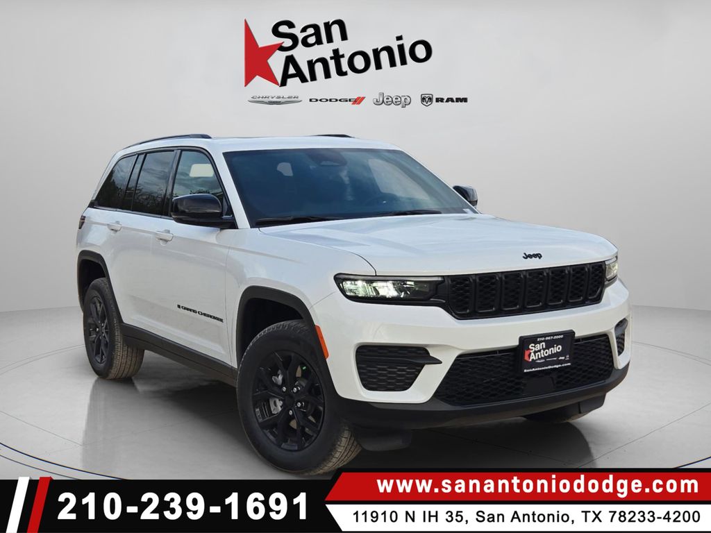 2025 Jeep Grand Cherokee Altitude's photo