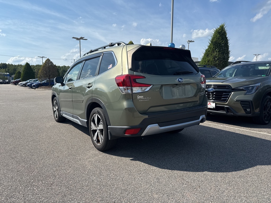 2021 Subaru Forester Touring photo 3