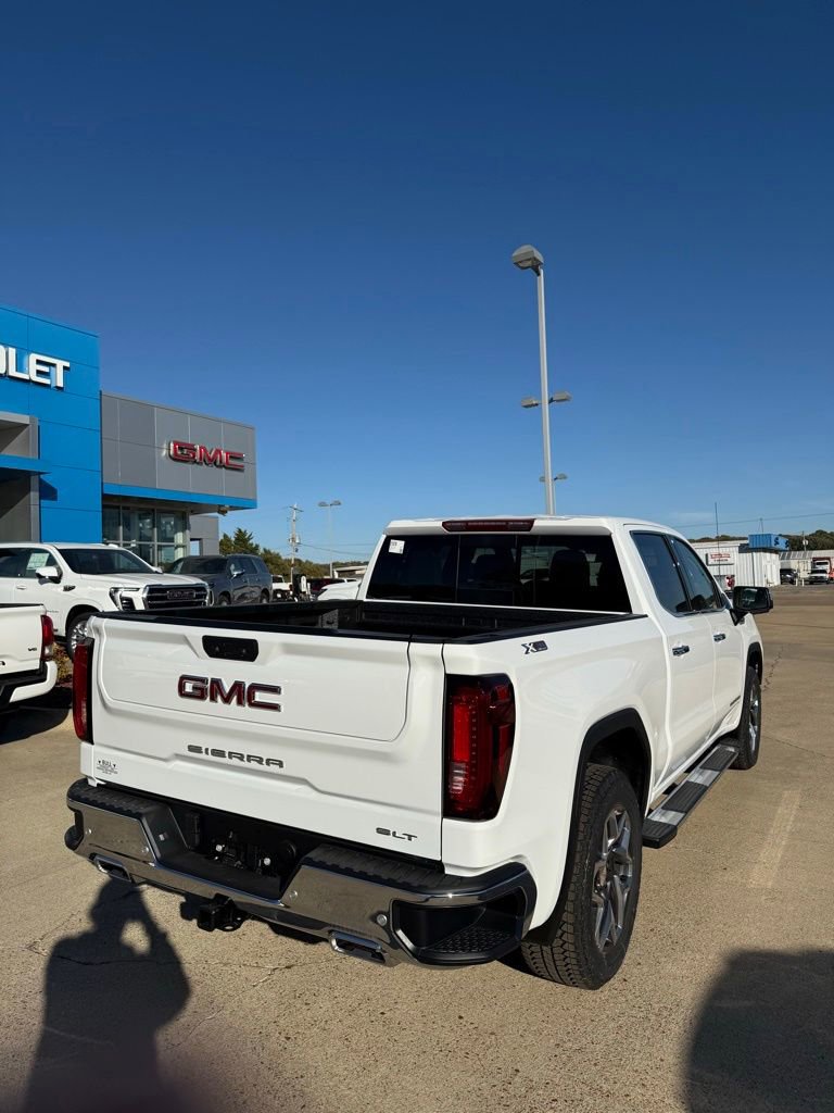 2026 Gmc Sierra 1500 SLT photo 2
