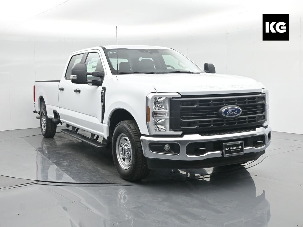 2026 Ford F-250 Super Duty XL's photo