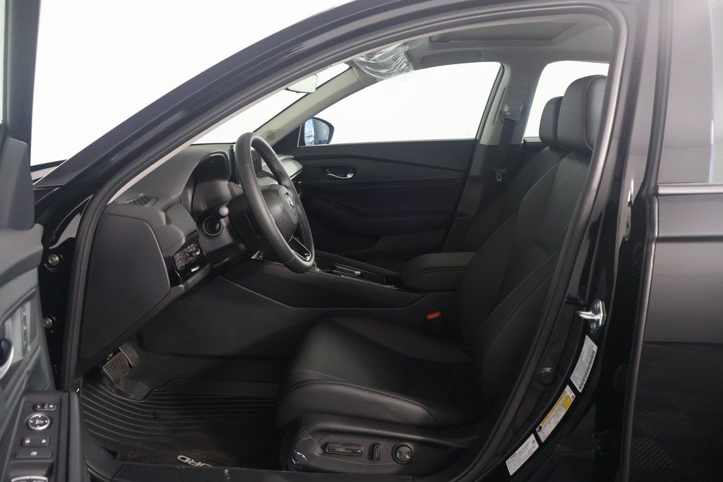 2025 Honda Accord Hybrid EX-L photo 5